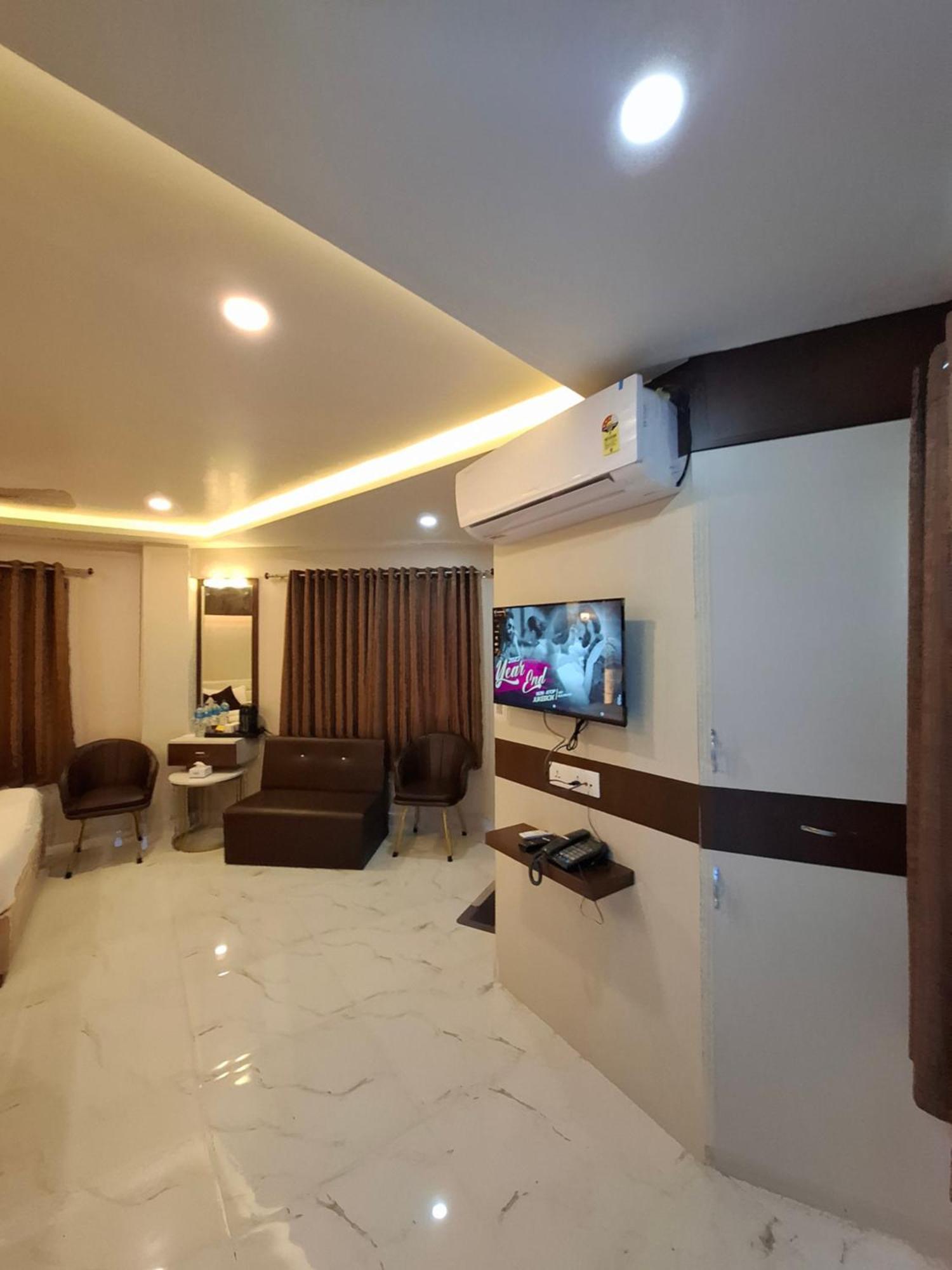 Hotel Royal Mithila Private Limited Джанакпур Экстерьер фото